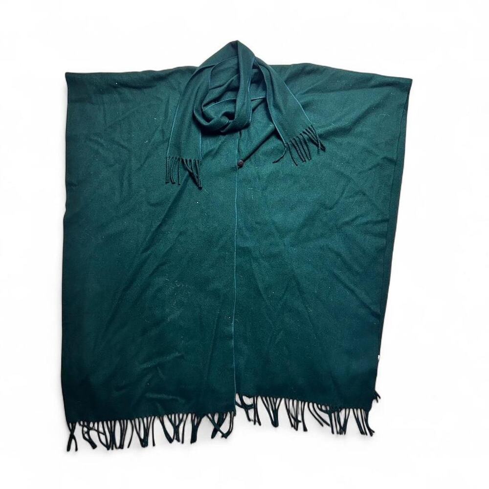 Industrias Cuauhtenco Made in Mexico Green Wool Fringe Scarf Poncho